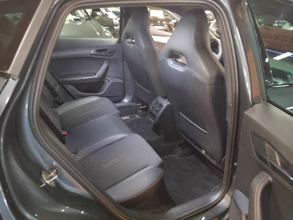 CUPRA Formentor 1.4 e-Hybrid DSG VZ 245 HP PLUG IN - 10