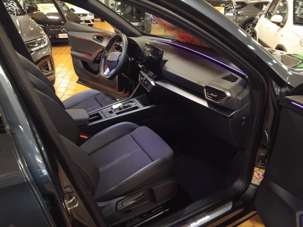 CUPRA Formentor 1.4 e-Hybrid DSG VZ 245 HP PLUG IN - 12