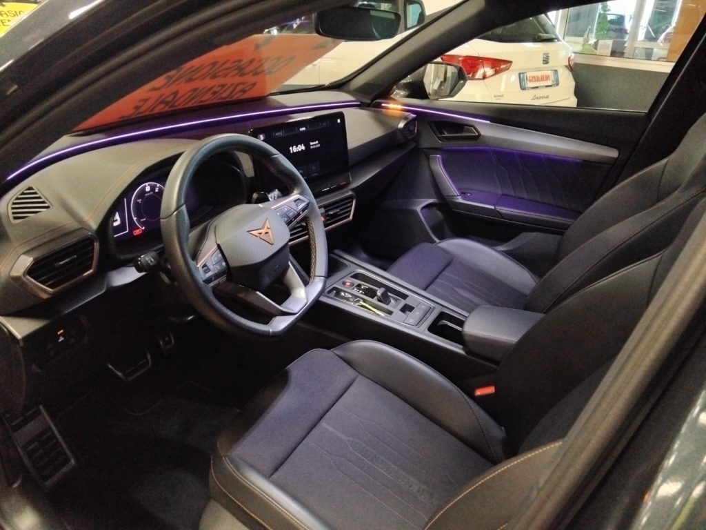 CUPRA Formentor 1.4 e-Hybrid DSG VZ 245 HP PLUG IN - 15