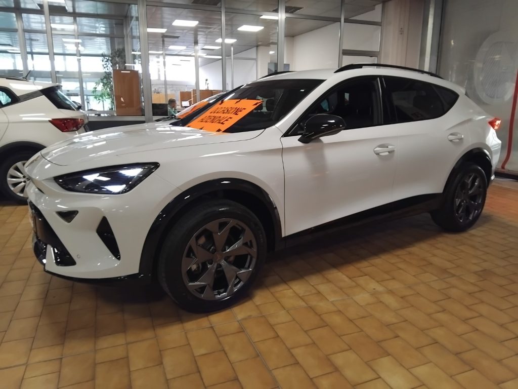 CUPRA Formentor 1.5 e-Hybrid DSG - 4