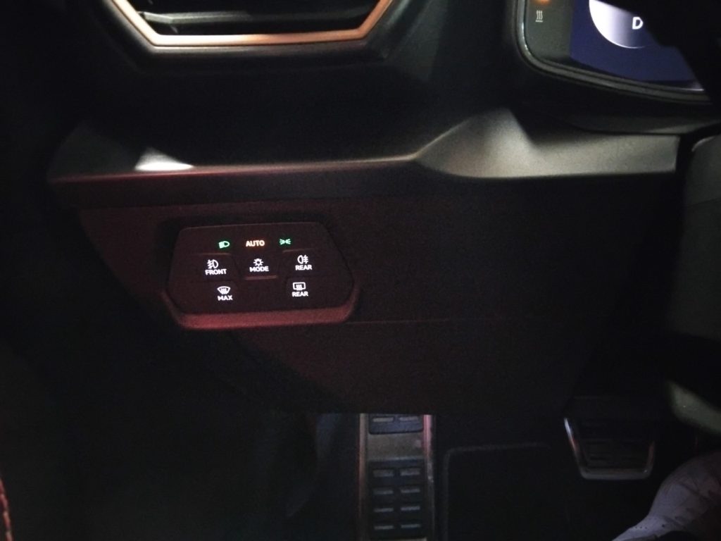 CUPRA Formentor 1.5 e-Hybrid DSG - 34