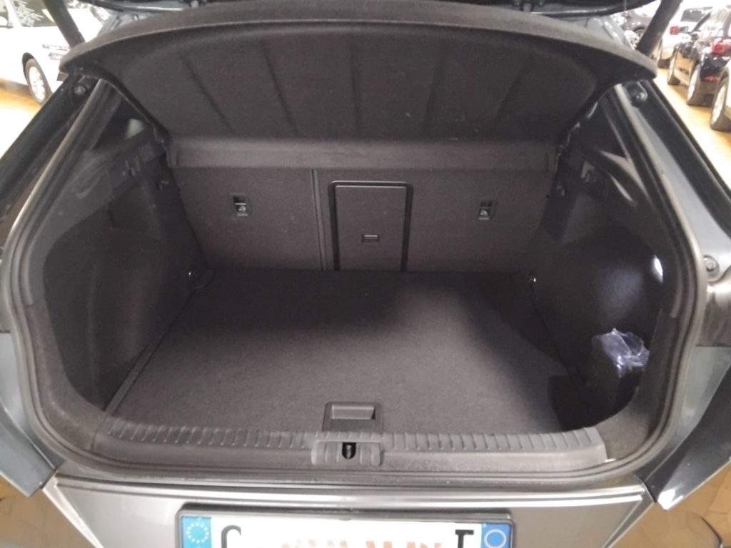 CUPRA Formentor 1.5 TSI DSG 19 VIDEO - 8