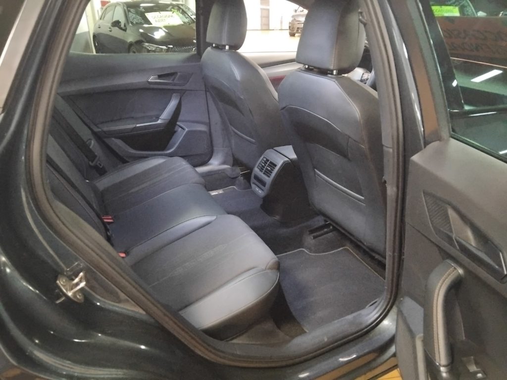 CUPRA Formentor 1.5 TSI DSG 19 VIDEO - 12