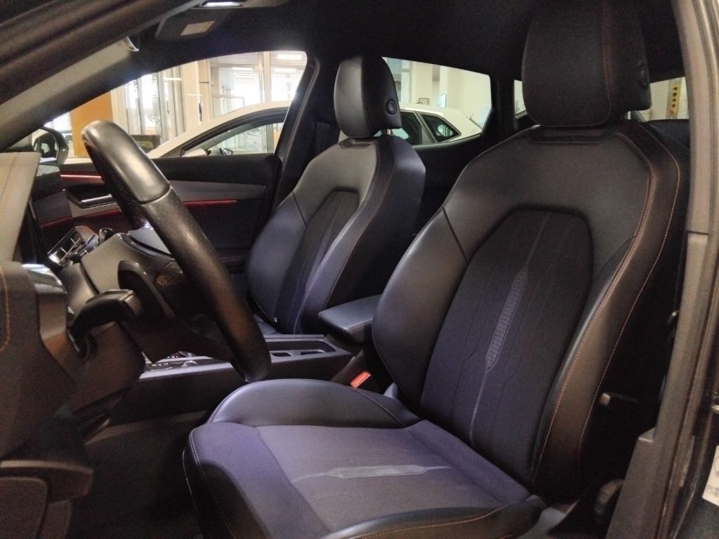 CUPRA Formentor 1.5 TSI DSG 19 VIDEO - 17