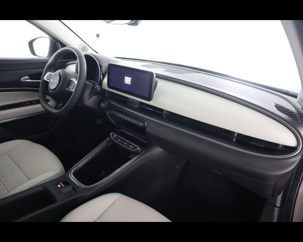 FIAT 600 IV 2023 -  1.2 hybrid La Prima 110cv auto - 16
