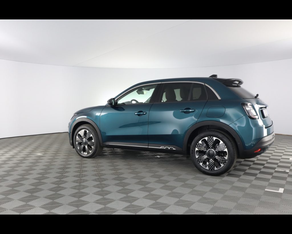 FIAT 600 1.2 hybrid La Prima 110cv auto - 11