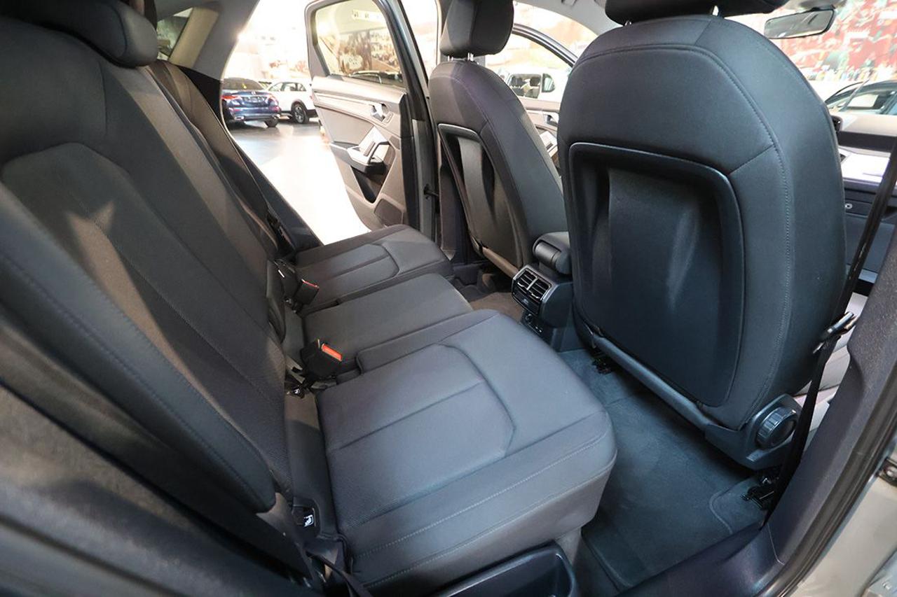 AUDI Q3 35 TDI Sportback S-Tronic Business Plus - 19