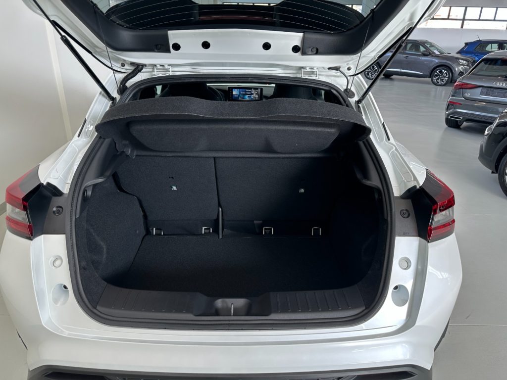 NISSAN Juke 1.0 DIG-T 114 CV N-Connecta - 9