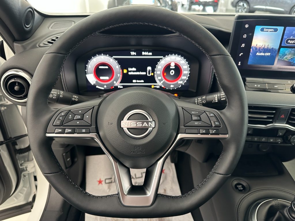 NISSAN Juke 1.0 DIG-T 114 CV N-Connecta - 14