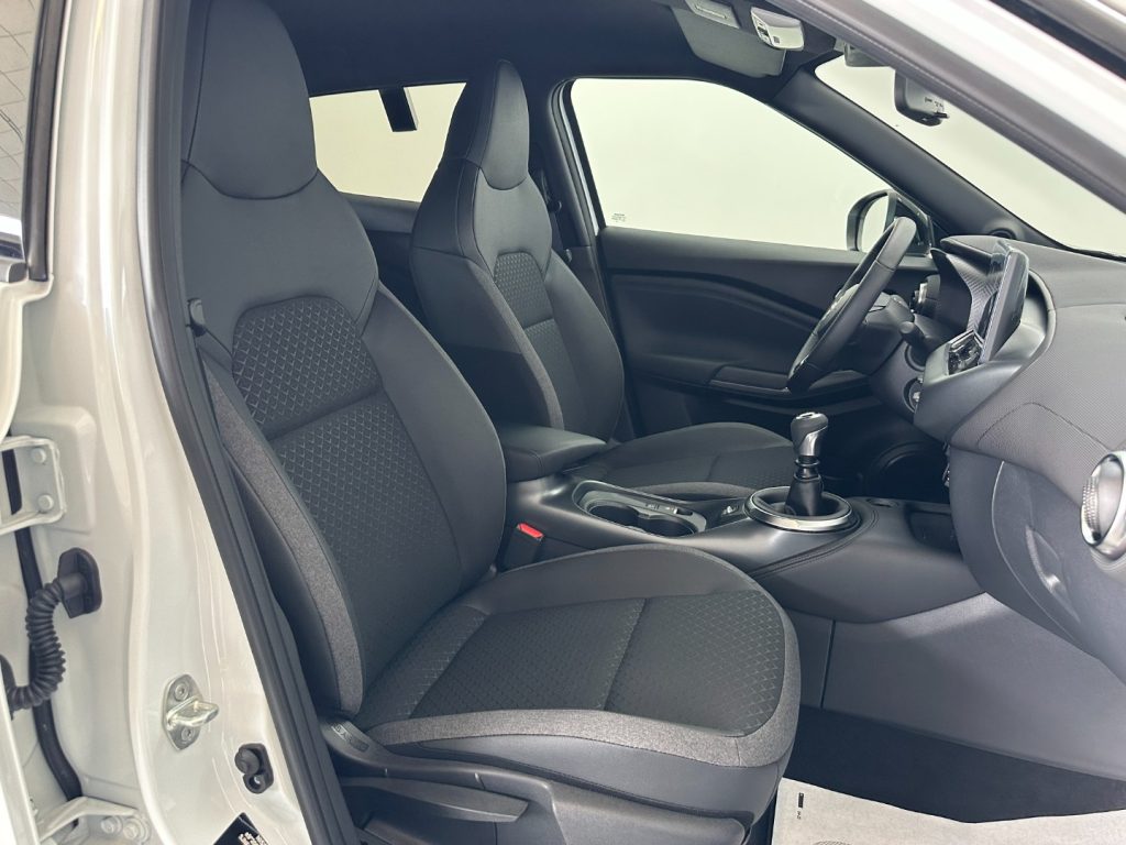 NISSAN Juke 1.0 DIG-T 114 CV N-Connecta - 25