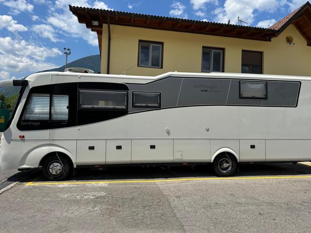 MAN  Bianco pastello