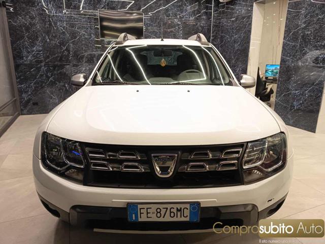 DACIA Duster Blanc Pastel