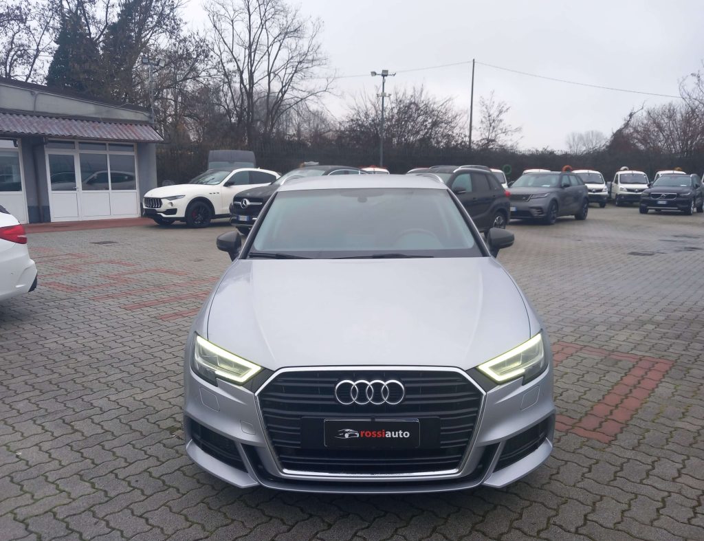 AUDI A3 Sportback 1.6 tdi Sport 110cv S-Line - 2