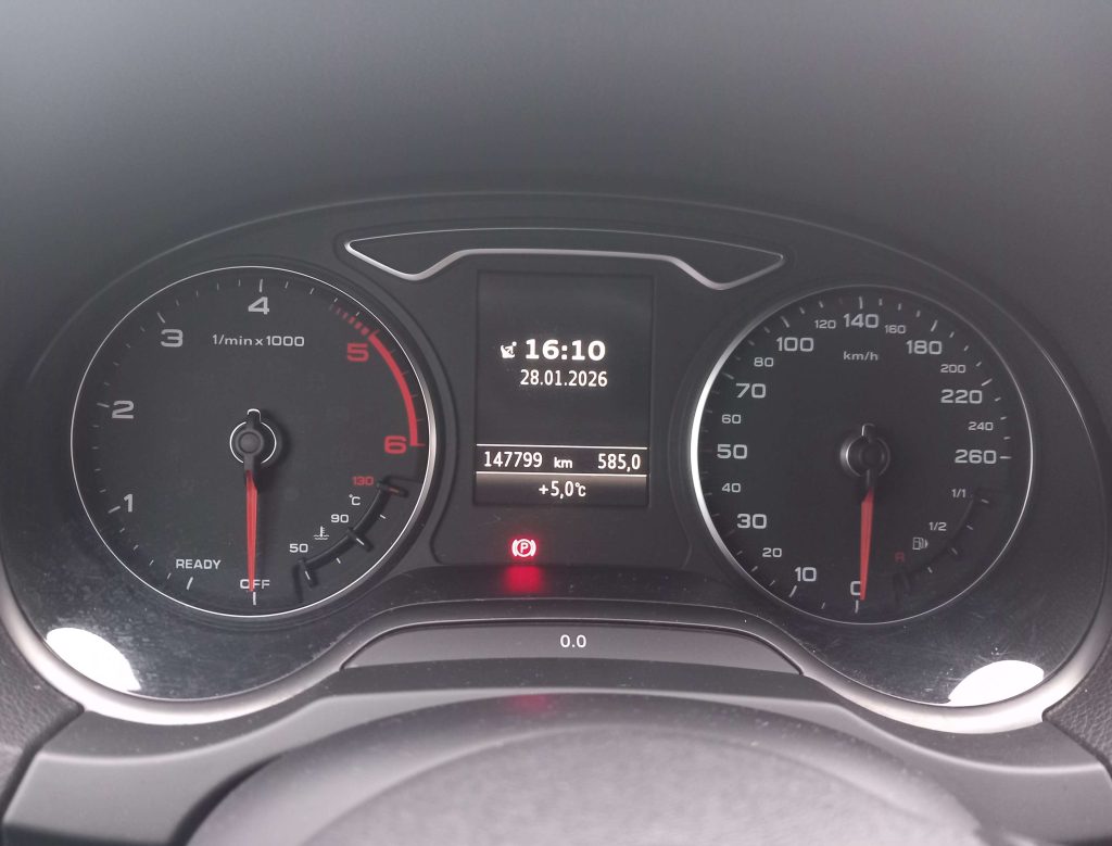 AUDI A3 Sportback 1.6 tdi Sport 110cv S-Line - 8