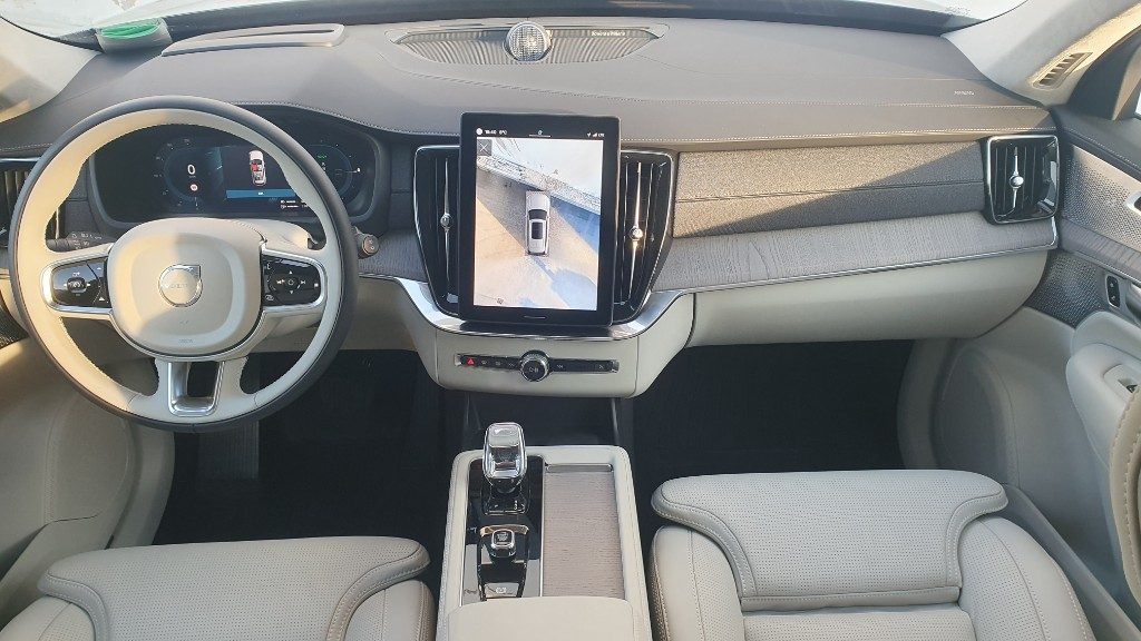 VOLVO XC90 T8 Plug-in hybrid AWD automatico 7 posti Ultra Bri - Foto 6