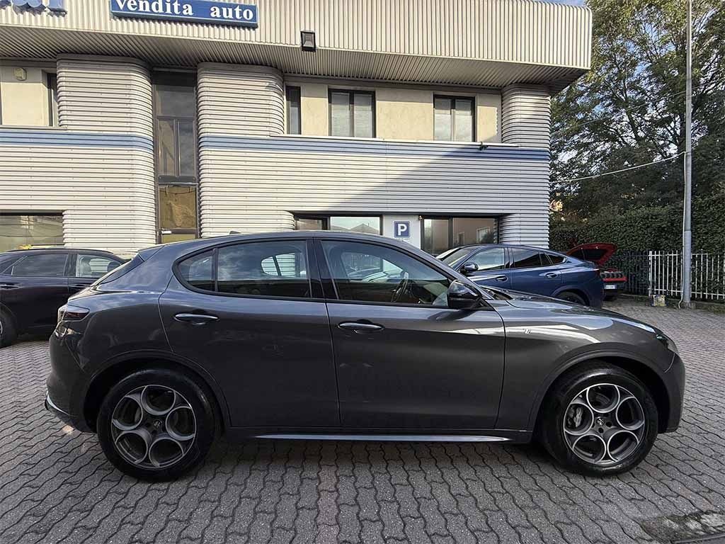 ALFA ROMEO Stelvio VELOCE Ti Q4 PELLE TELECAMERA IVA ESP PREZZO REALE - 4