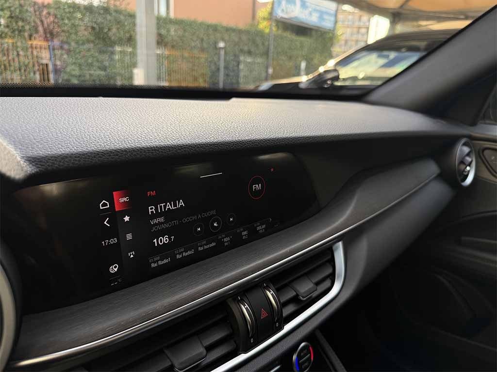 ALFA ROMEO Stelvio VELOCE Ti Q4 PELLE TELECAMERA IVA ESP PREZZO REALE - 24