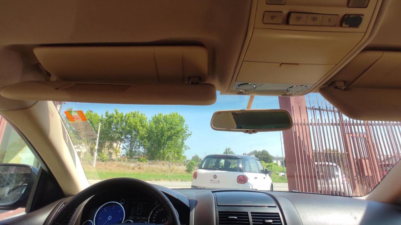 VOLKSWAGEN Touareg 3.0 TDI GANCIO TRAINO tiptronic Exclusive  V6 - 17