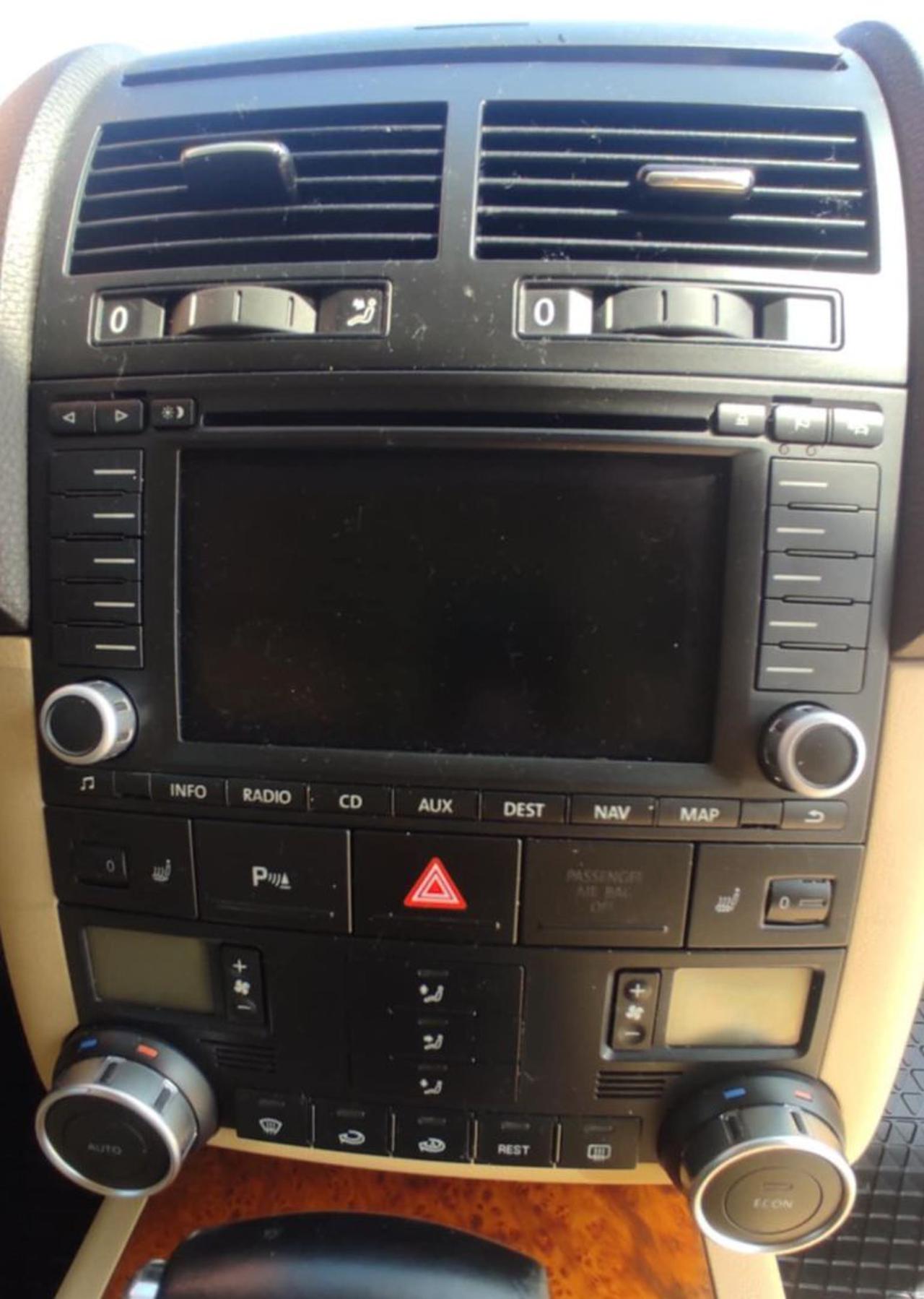 VOLKSWAGEN Touareg 3.0 TDI GANCIO TRAINO tiptronic Exclusive  V6 - 11