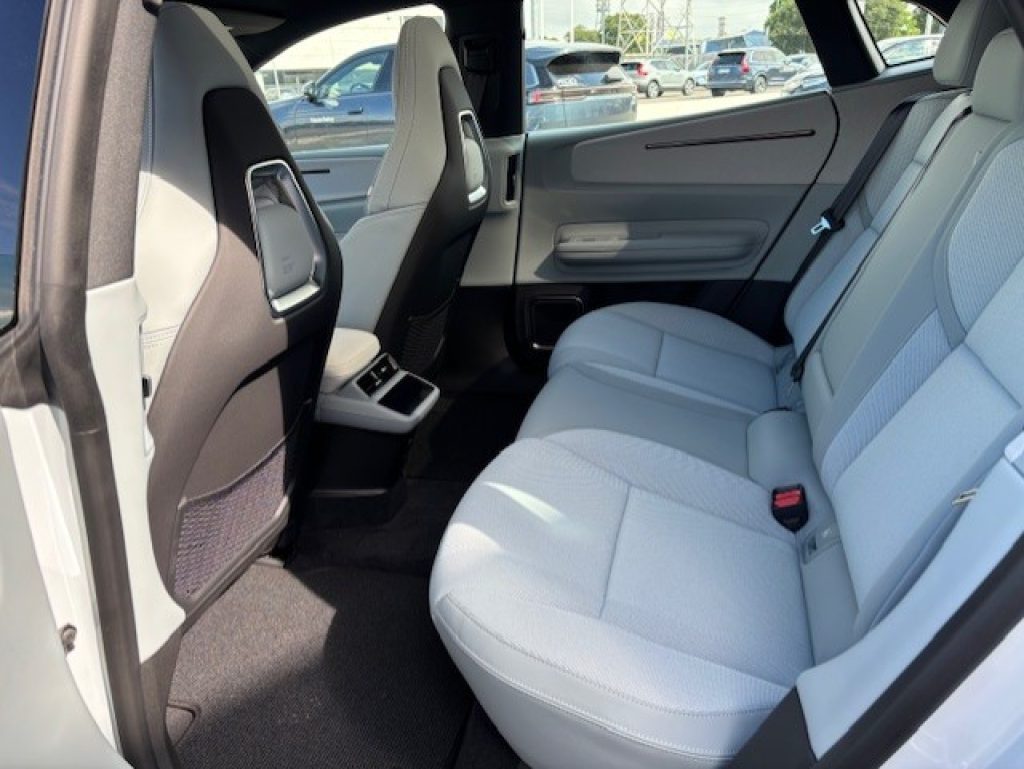 POLESTAR Polestar 4 Long Range Single Motor Plus - Foto 6