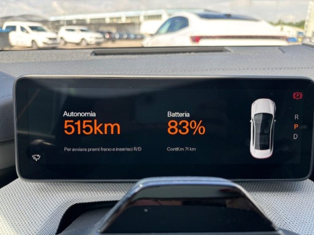 POLESTAR Polestar 4 Long Range Single Motor Plus - Grid Foto 9