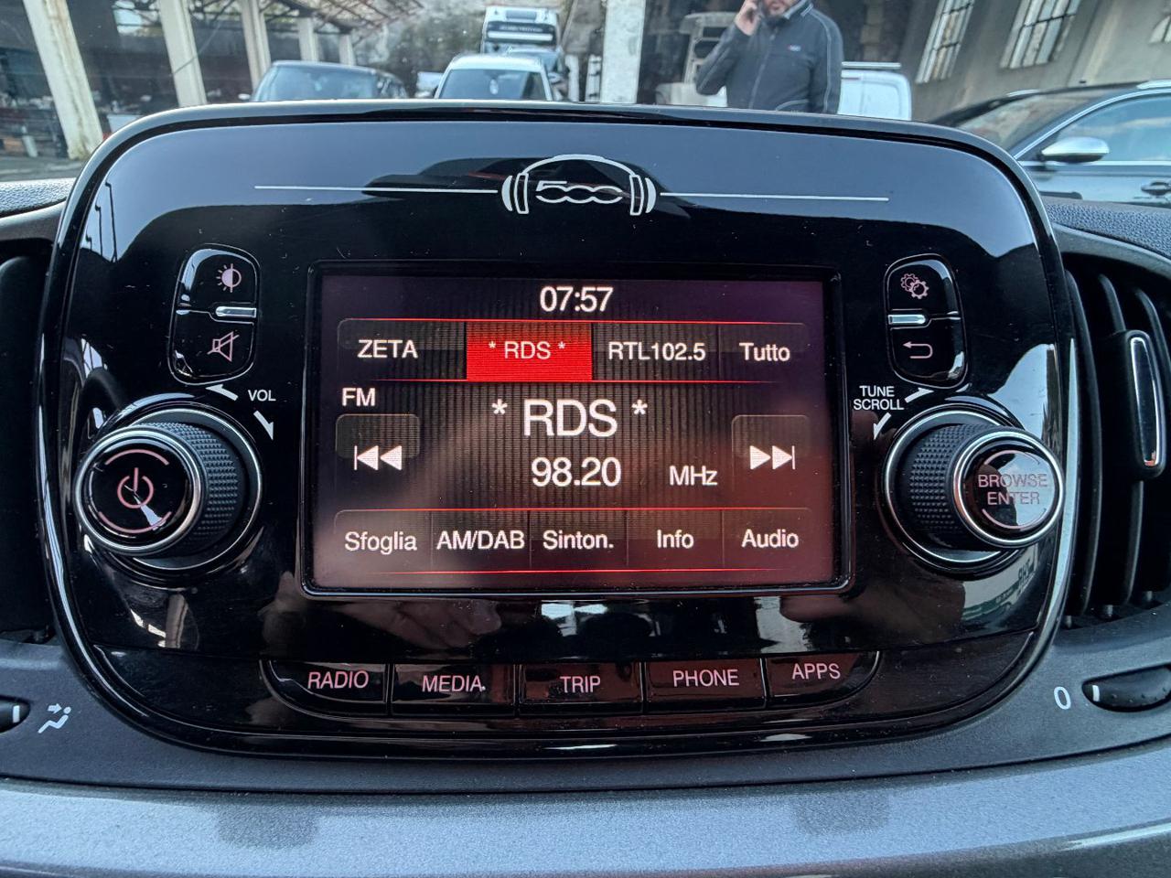 FIAT 500 1.0 Hybrid - 18