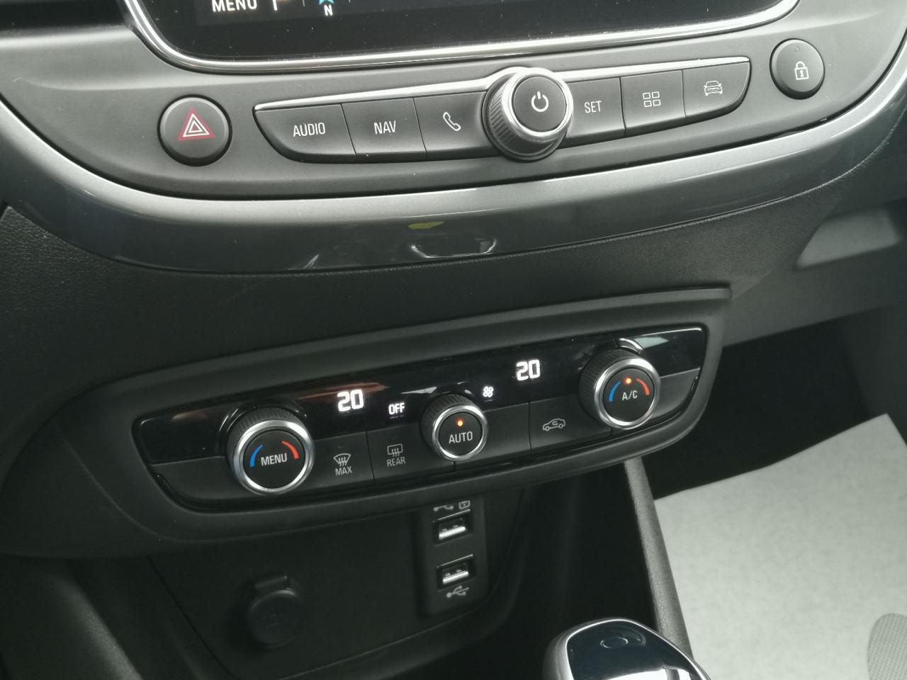 OPEL Crossland 1.2 Turbo 12V 130 CV aut. Start&Stop Elegance - 20