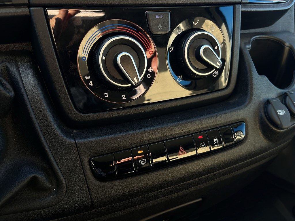 RIMOR Horus 12 Van - 10