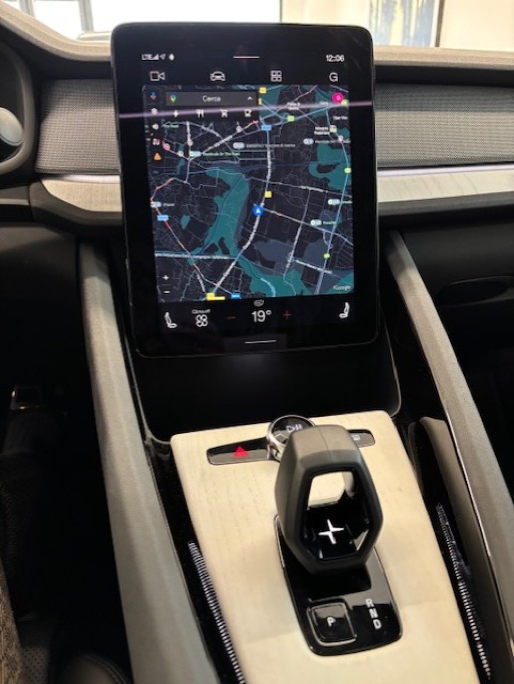 POLESTAR Polestar 2 Long Range Dual Motor AWD 82kWh Plus Pack - Grid Foto 8