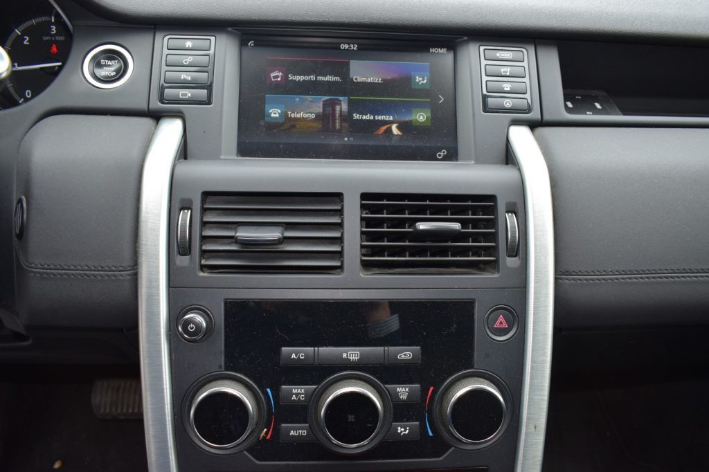 LAND ROVER Discovery Sport 2.0 TD4 150 CV AWD Auto - 19