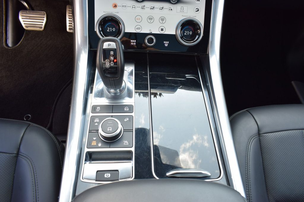 LAND ROVER Range Rover Sport 3.0D l6 350 CV HSE Dynamic IVA ESPOSTA - 11