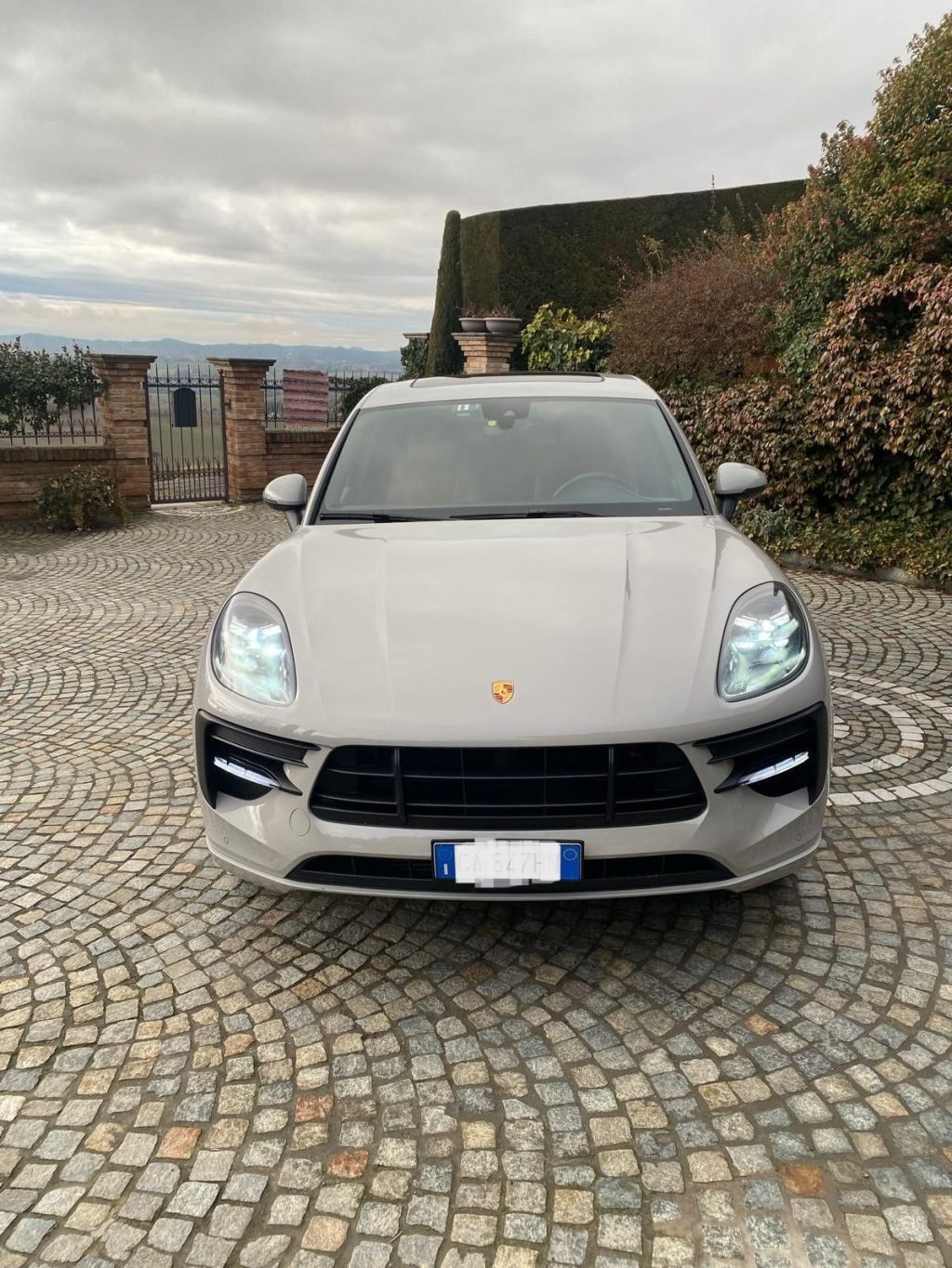 PORSCHE Macan 2.0 - 2