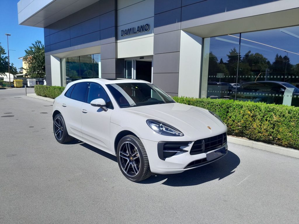 PORSCHE Macan 2.0 - 3
