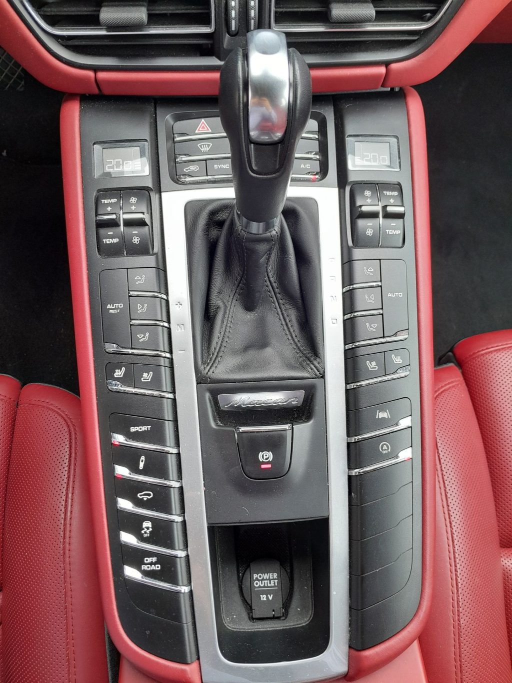 PORSCHE Macan 2.0 - 14