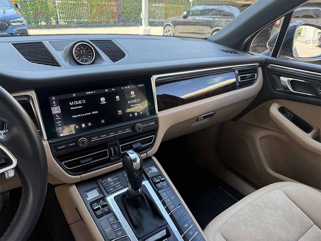 PORSCHE Macan TELECAMERA POST. IVA ESPOSTA NO SUPERBOLLO - 16