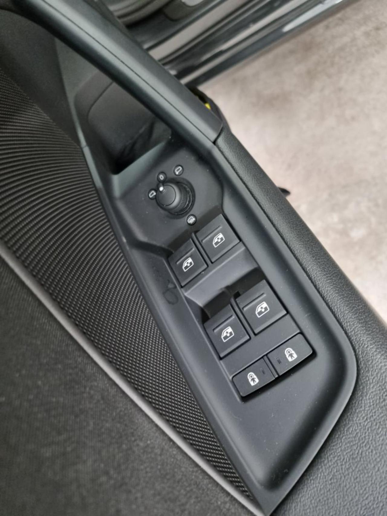 AUDI A3 SPB 35 TFSI S tronic Business Advanced - 29