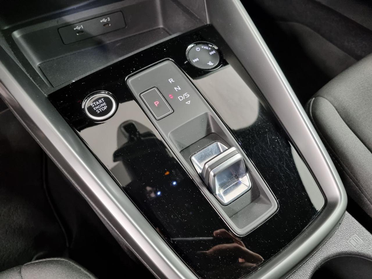 AUDI A3 SPB 35 TFSI S tronic Business Advanced - 11