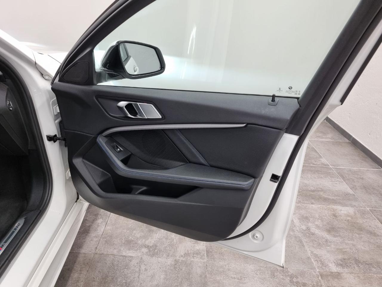 BMW 120 d xDrive 5p. Msport - 28