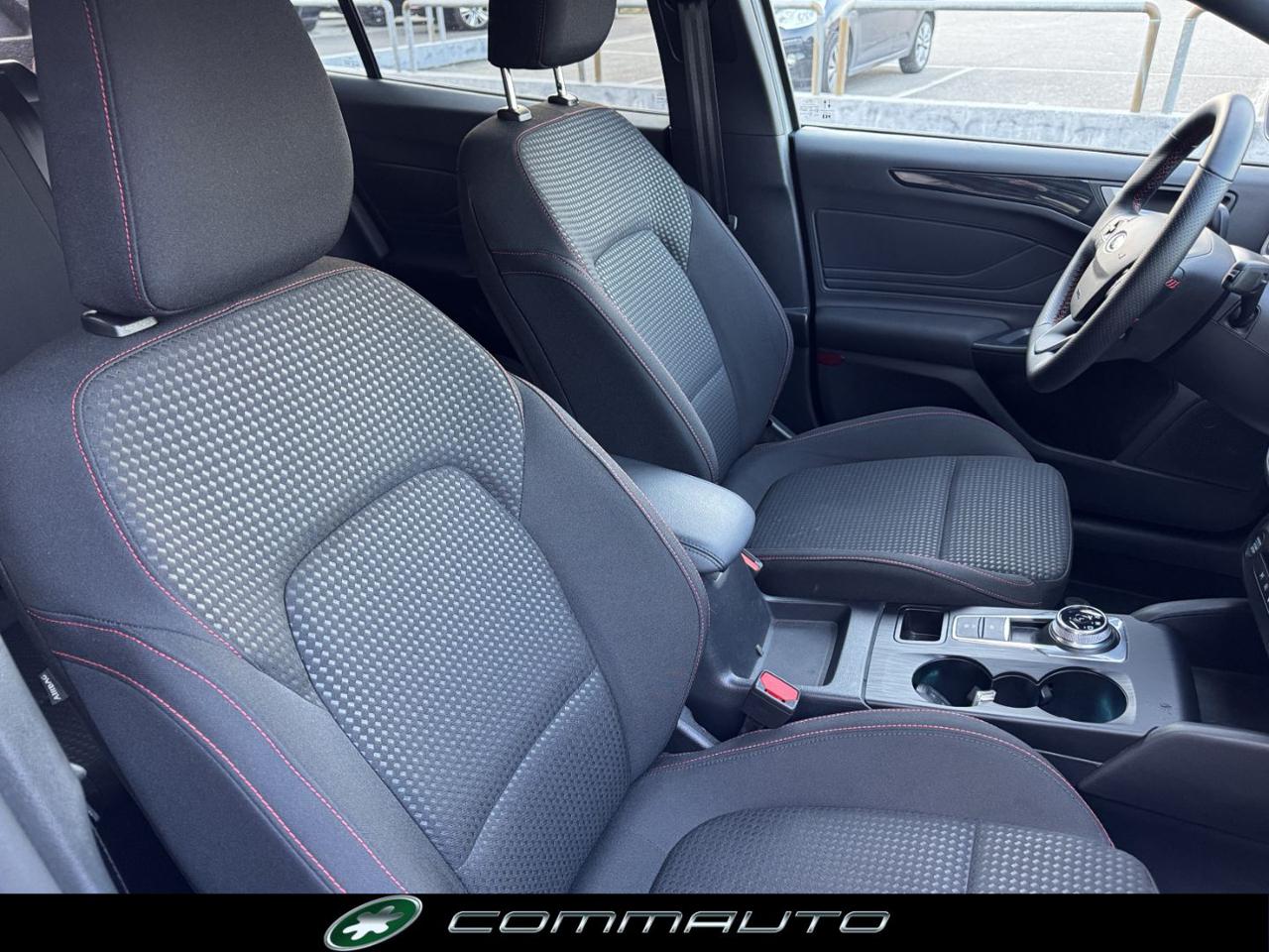 FORD Focus 1.5 EcoBlue 115 CV automatico 5p. ST-Line - 24