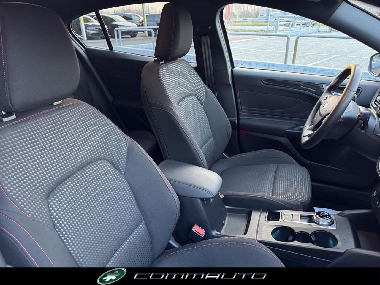 FORD Focus 1.5 EcoBlue 115 CV automatico 5p. ST-Line - 29