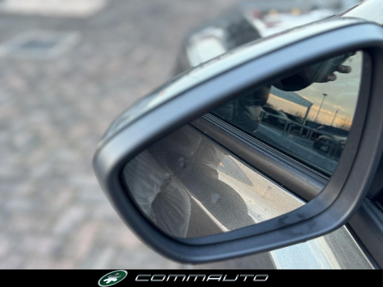 FORD Focus 1.5 EcoBlue 115 CV automatico 5p. ST-Line - 11