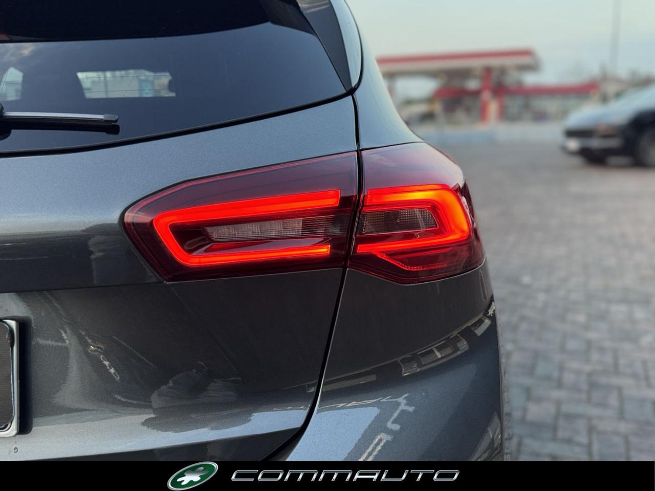 FORD Focus 1.5 EcoBlue 115 CV automatico 5p. ST-Line - 32