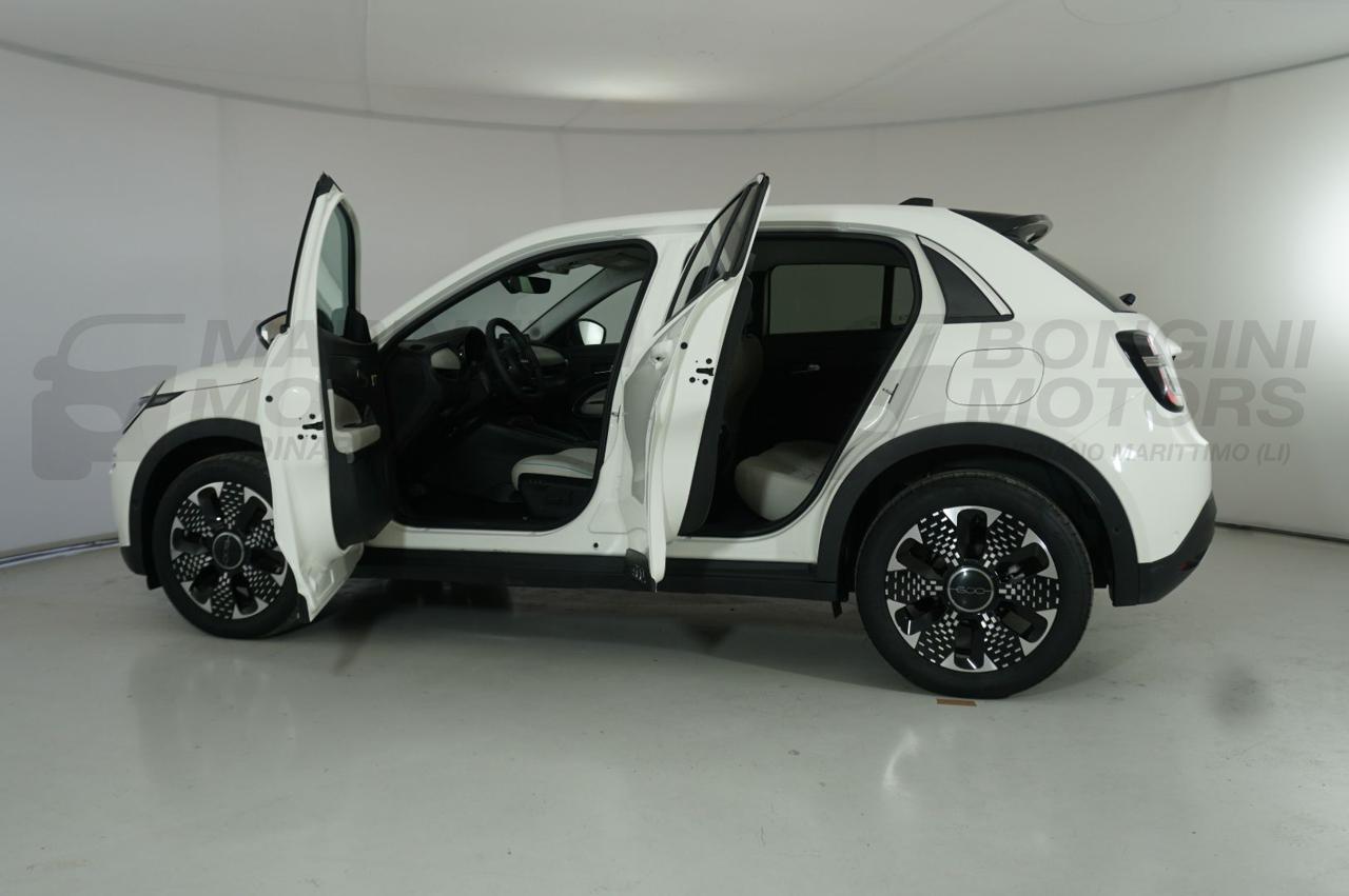 FIAT 600 Hybrid 100 CV DCT MHEV La Prima - 31