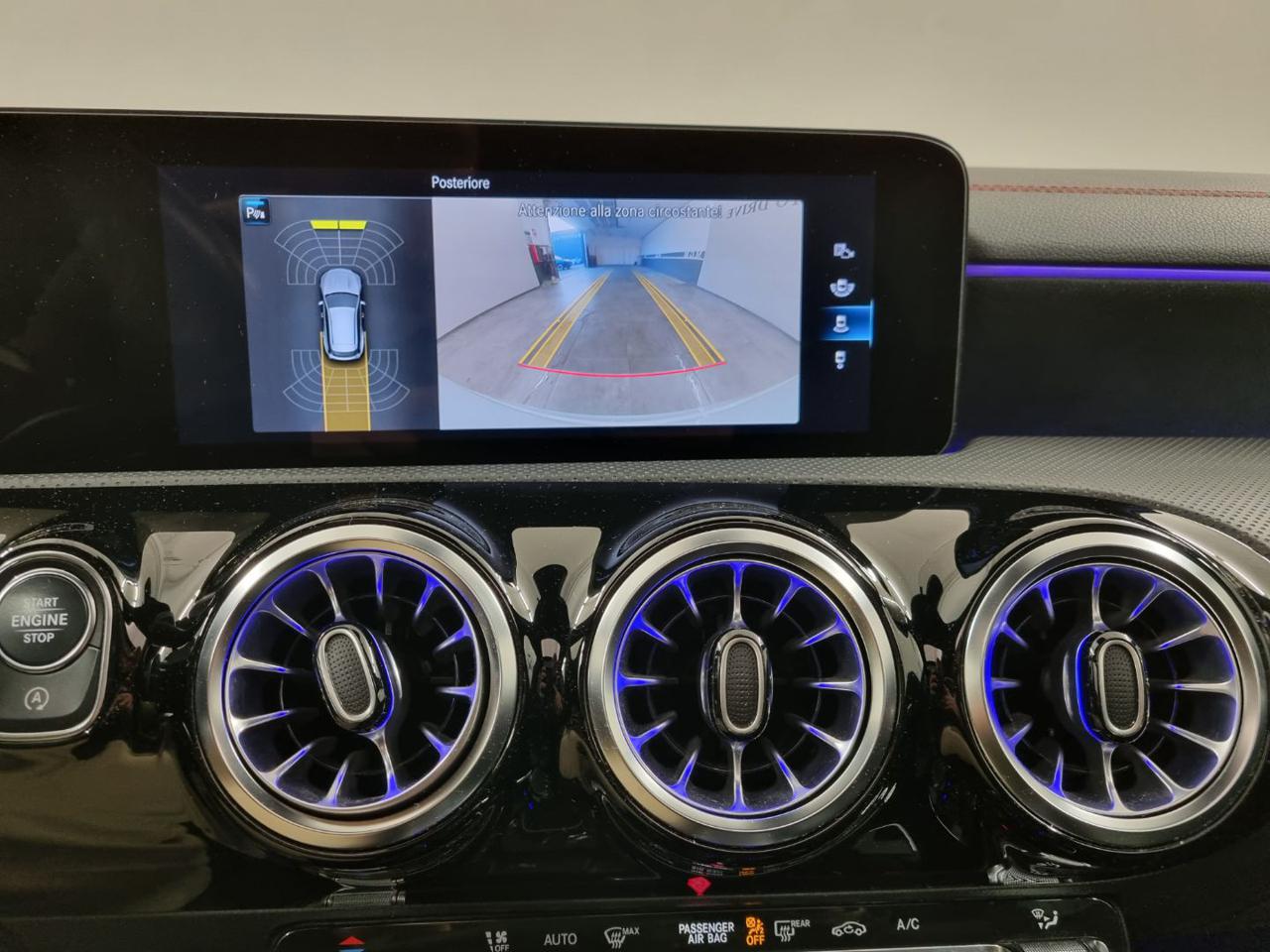 MERCEDES-BENZ CLA 200 d Automatic Shooting Brake Premium - 9