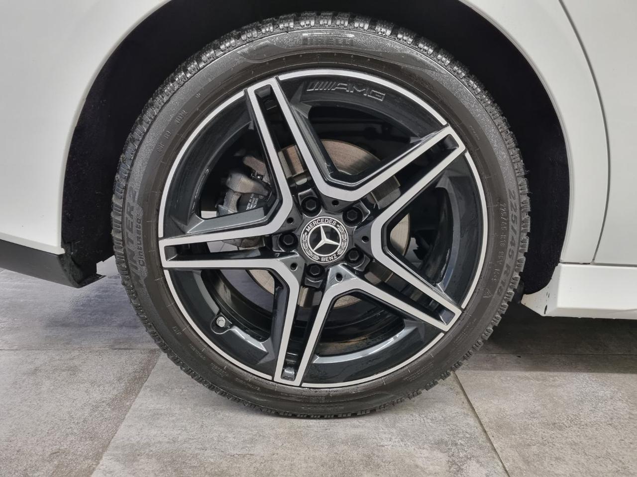 MERCEDES-BENZ CLA 200 d Automatic Shooting Brake Premium - 15