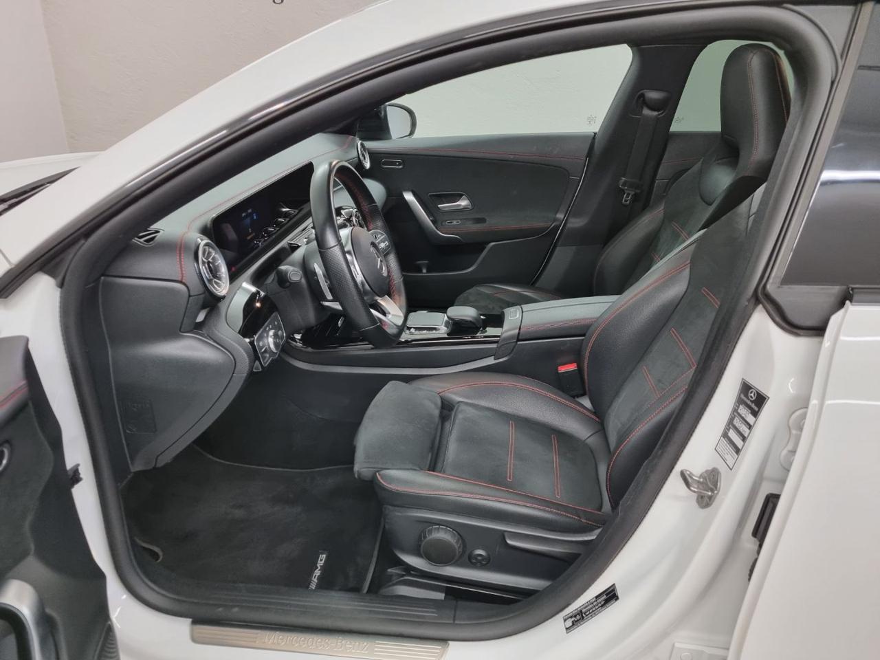 MERCEDES-BENZ CLA 200 d Automatic Shooting Brake Premium - 12