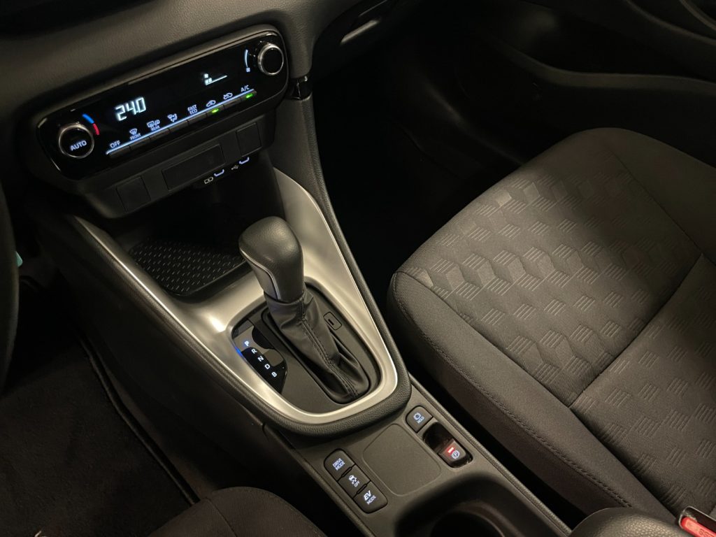 TOYOTA Yaris 1.5 Hybrid 115CV 5 porte Active - 15