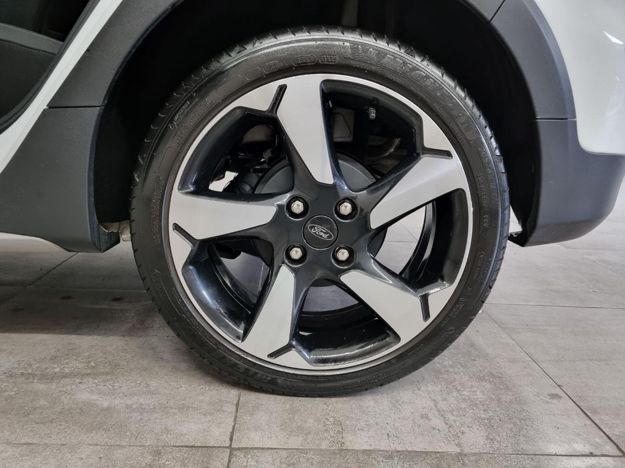 FORD Fiesta Active 1.0 Ecoboost 95 CV - 15