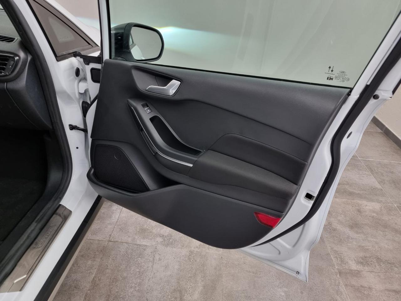 FORD Fiesta Active 1.0 Ecoboost 95 CV - 17