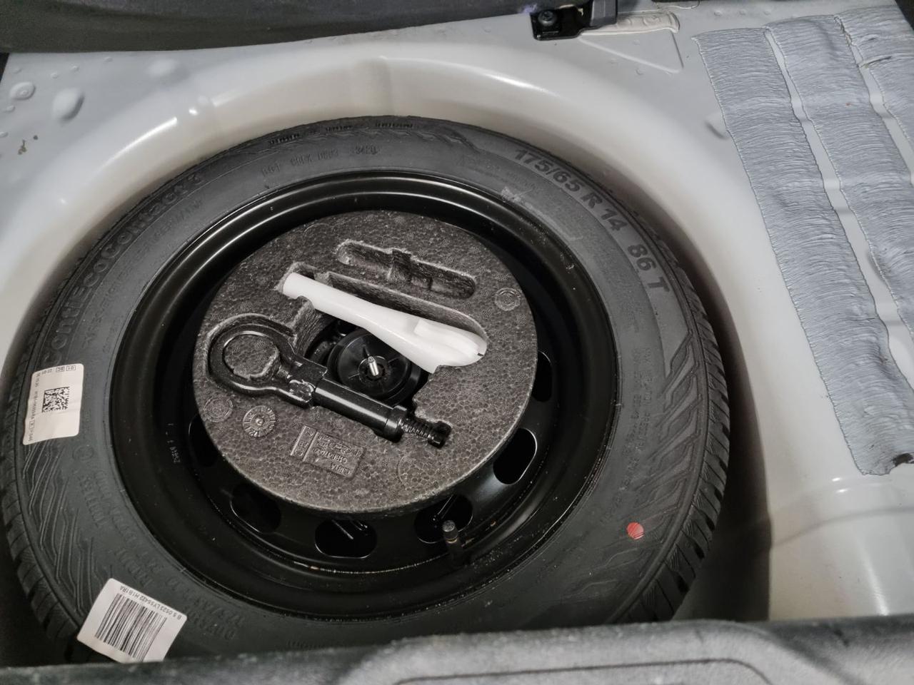 FORD Fiesta Active 1.0 Ecoboost 95 CV - 14